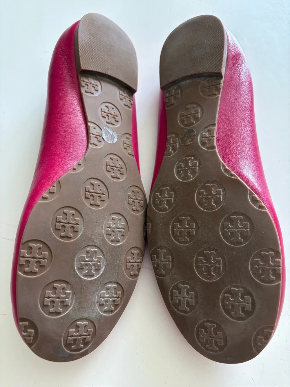 Tory Burch Pink Leather Reva Ballet Flats with Gold Logo Medallions Size 7